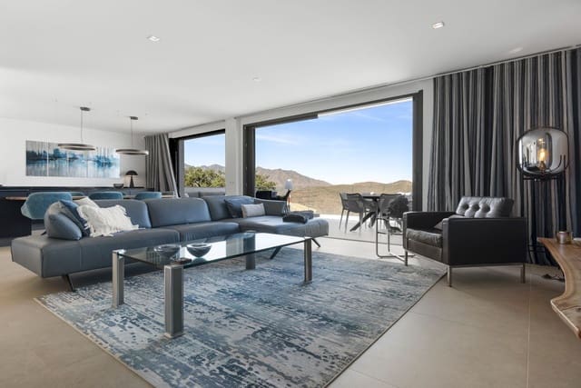 3 soveværelse Byhus til salg i La Mairena, Ojen - € 1.275.000 (Ref: 9921255)