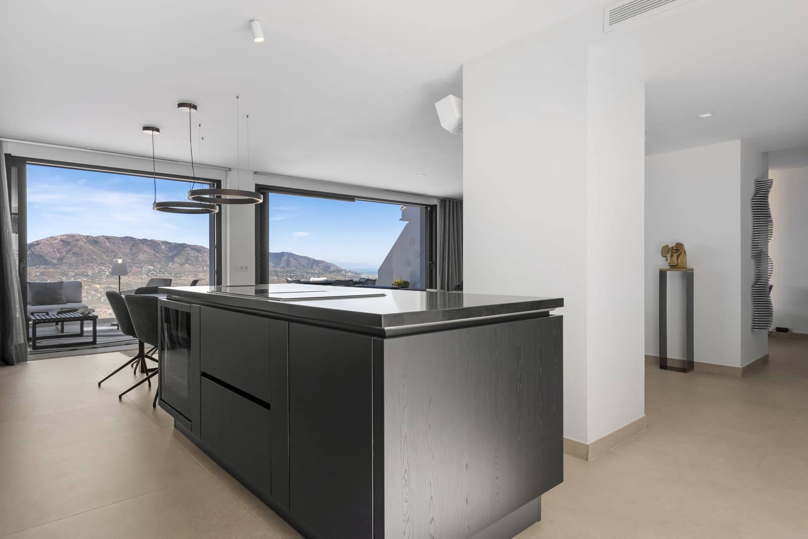 3 Zimmer Haus zu verkaufen in La Mairena - 1.275.000 € (Ref: 9921255)