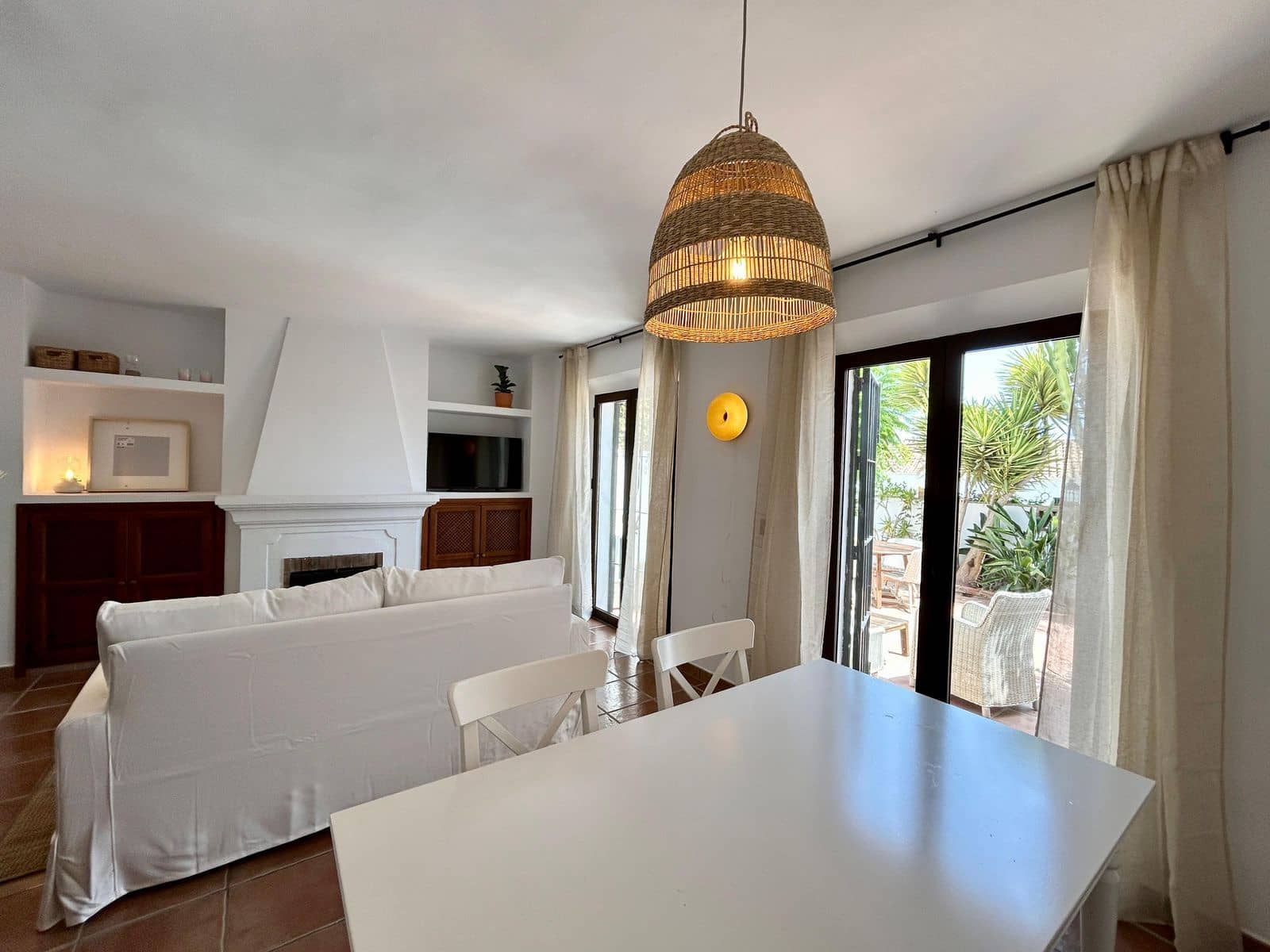 2 makuuhuone Omakotitalo myytävänä paikassa Nueva Andalucia - 550 000 € (Ref: 9921258)