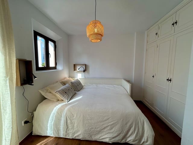 2 makuuhuone Omakotitalo myytävänä paikassa Nueva Andalucia, Marbella - 550 000 € (Ref: 9921258)