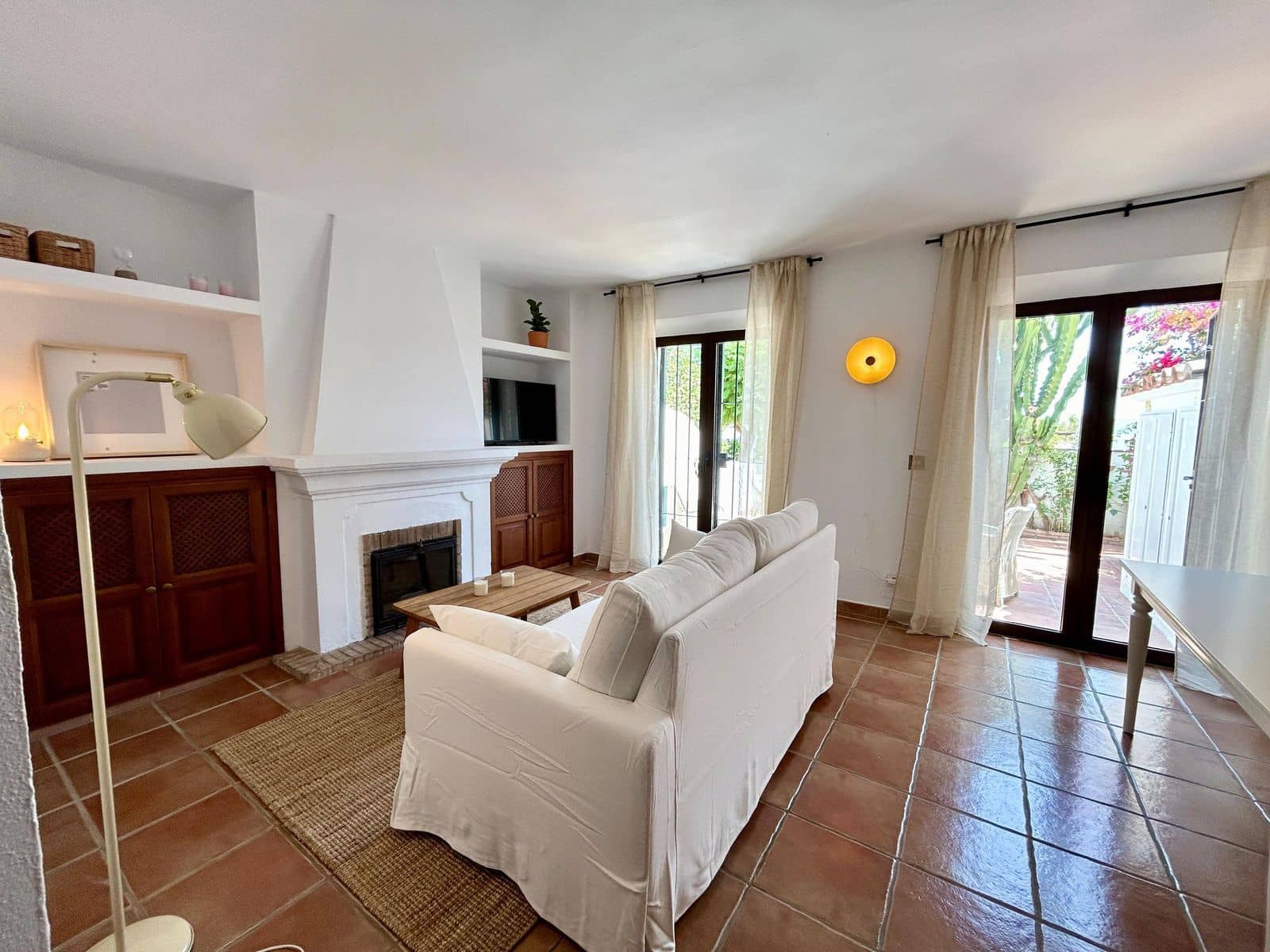 2 makuuhuone Omakotitalo myytävänä paikassa Nueva Andalucia - 550 000 € (Ref: 9921258)