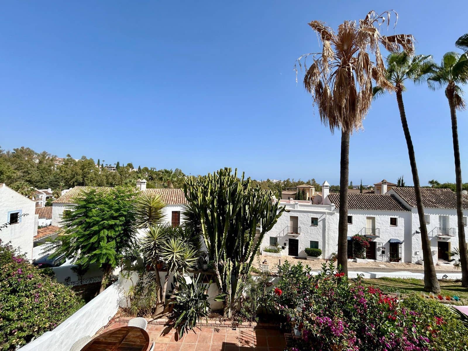 2 makuuhuone Omakotitalo myytävänä paikassa Nueva Andalucia - 550 000 € (Ref: 9921258)