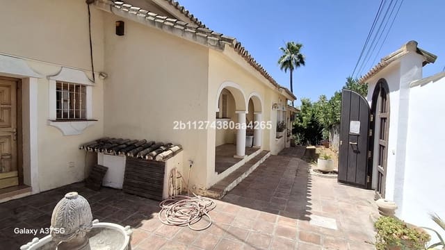 7 makuuhuone Huvila myytävänä paikassa El Rosario, Marbella - 2 000 000 € (Ref: 9921260)