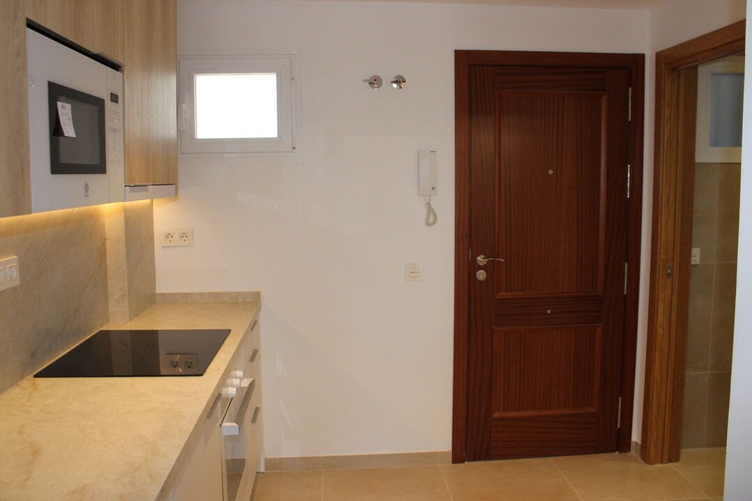 1 soverom Leilighet til salgs i Marbella - € 330 000 (Ref: 9921263)