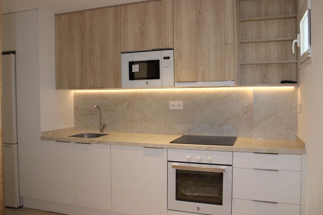 1 soverom Leilighet til salgs i Marbella - € 330 000 (Ref: 9921263)