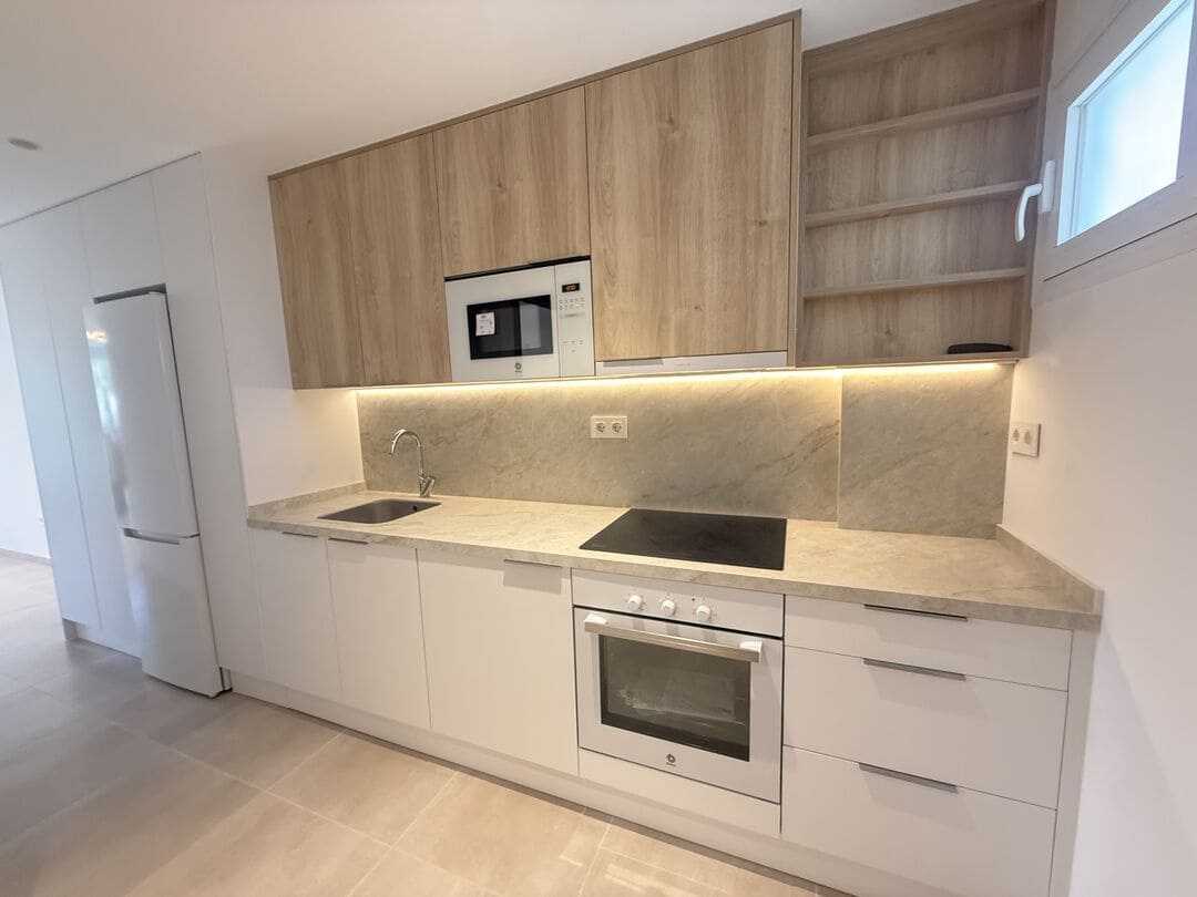 1 soverom Leilighet til salgs i Marbella - € 330 000 (Ref: 9921263)