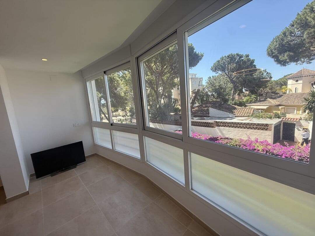 1 soverom Leilighet til salgs i Marbella - € 330 000 (Ref: 9921263)