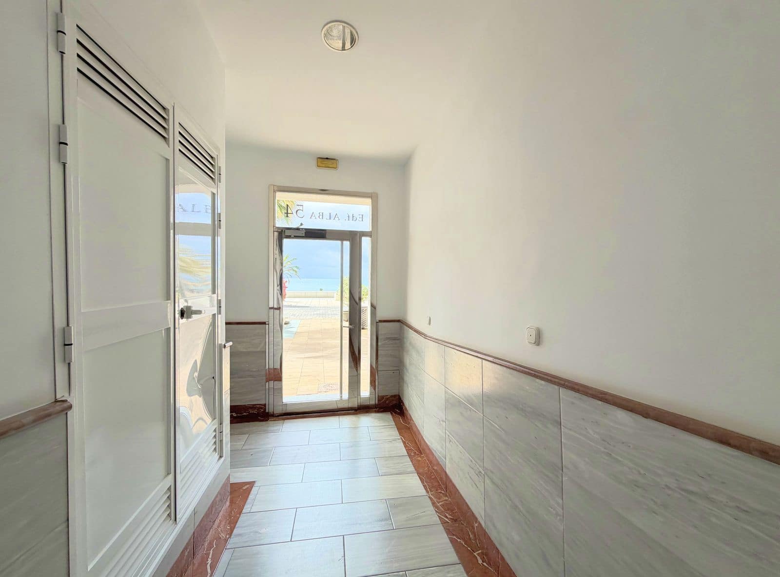 2 slaapkamer Penthouse te koop in Estepona - € 600.000 (Ref: 9921265)