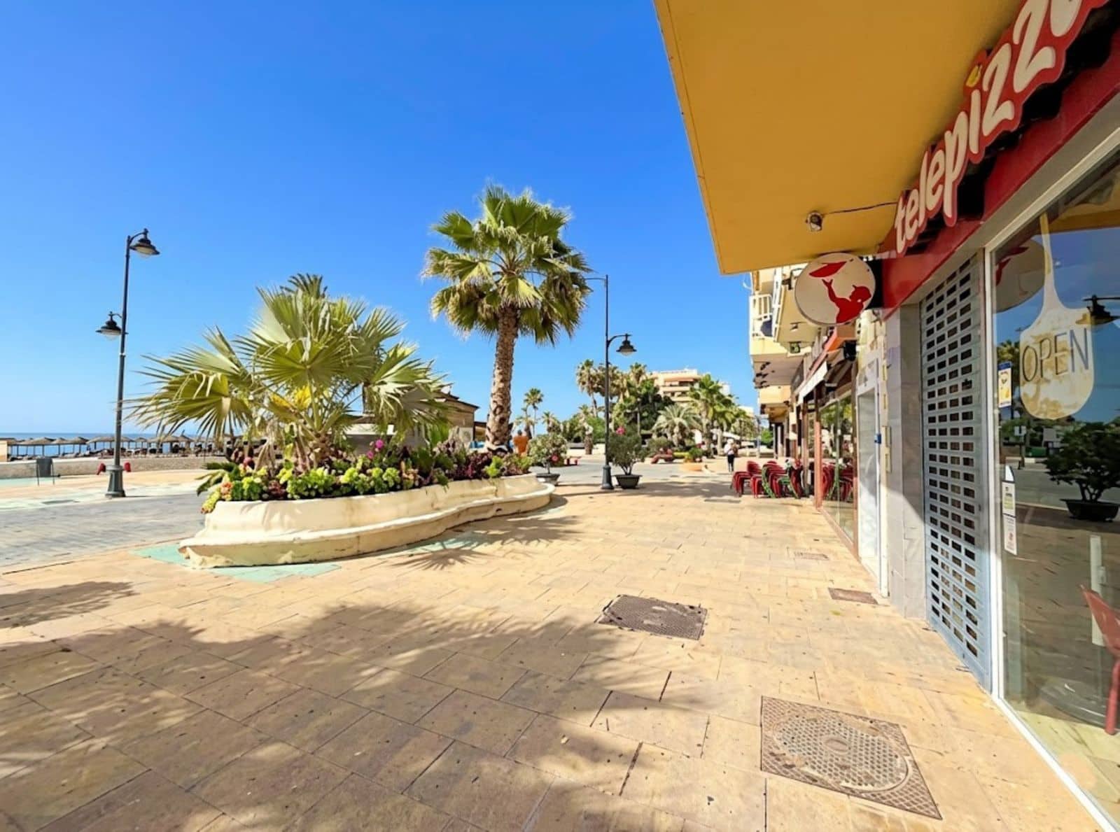 2 slaapkamer Penthouse te koop in Estepona - € 600.000 (Ref: 9921265)