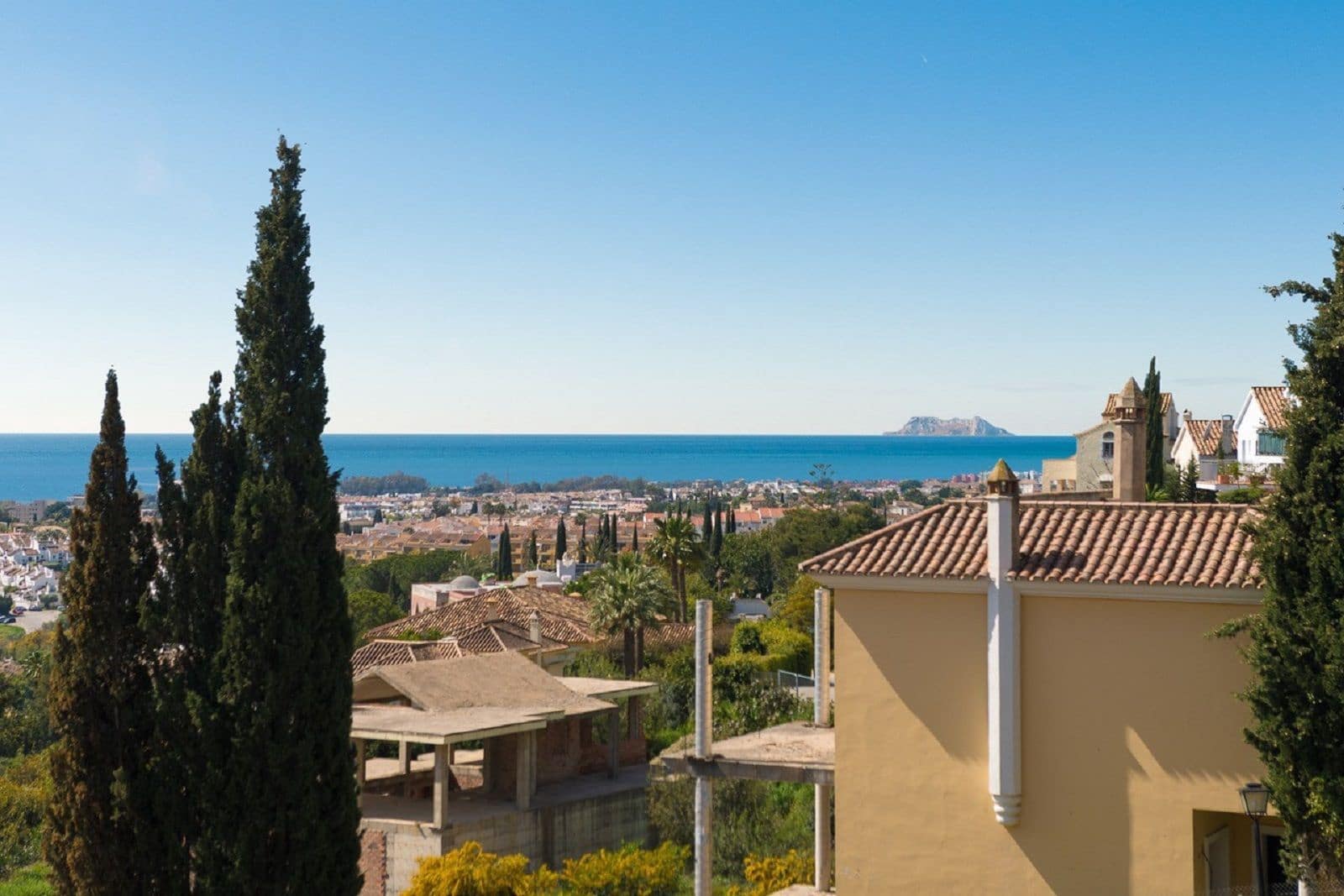 Tomt till salu i El Paraiso - 1 050 000 € (Ref: 9921269)