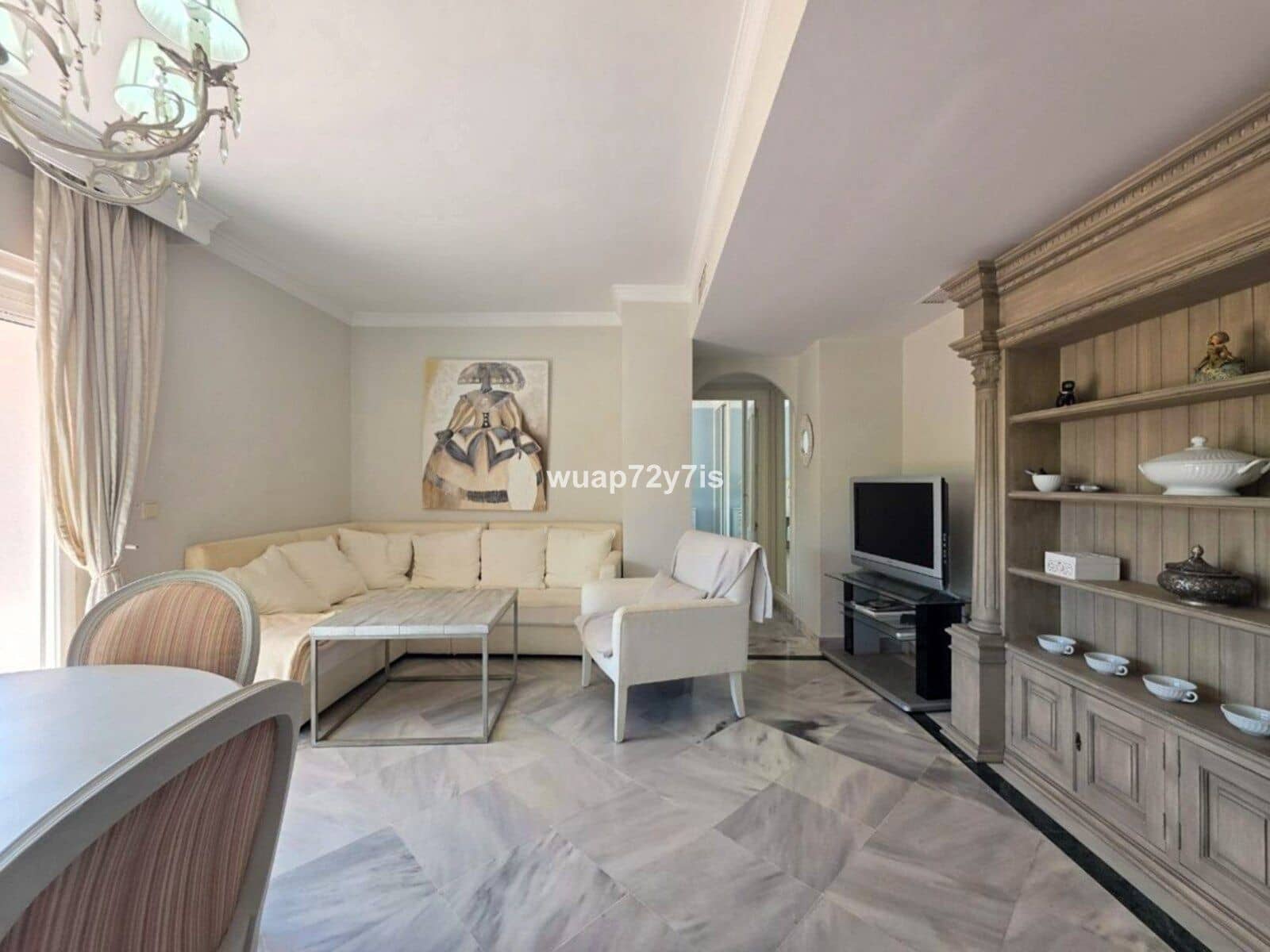 Ático de 2 habitaciones en Nueva Andalucia en venta - 534.000 € (Ref: 9921271)