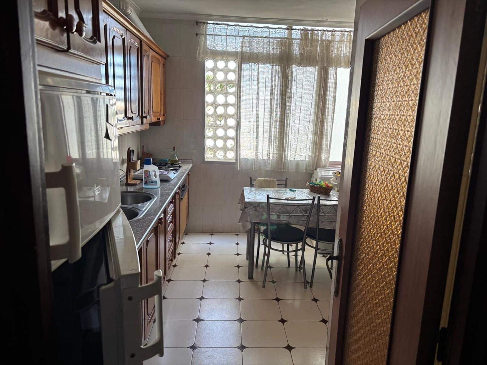 2 soveværelse Lejlighed til salg i Estepona - € 318.200 (Ref: 9921285)