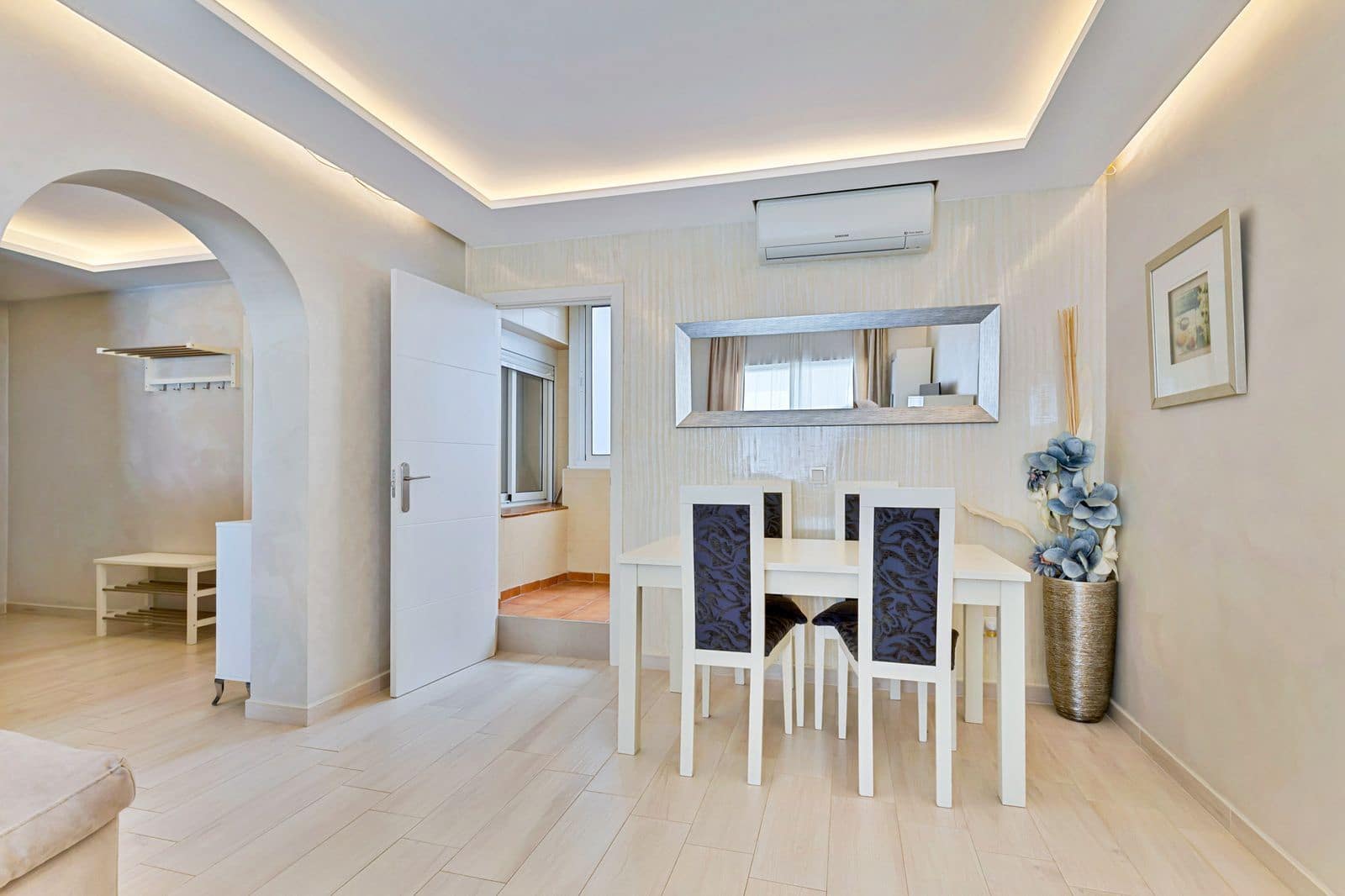 4 bedroom Beach Apartment for sale in La Cala de Mijas - € 444,500 (Ref: 9921286)