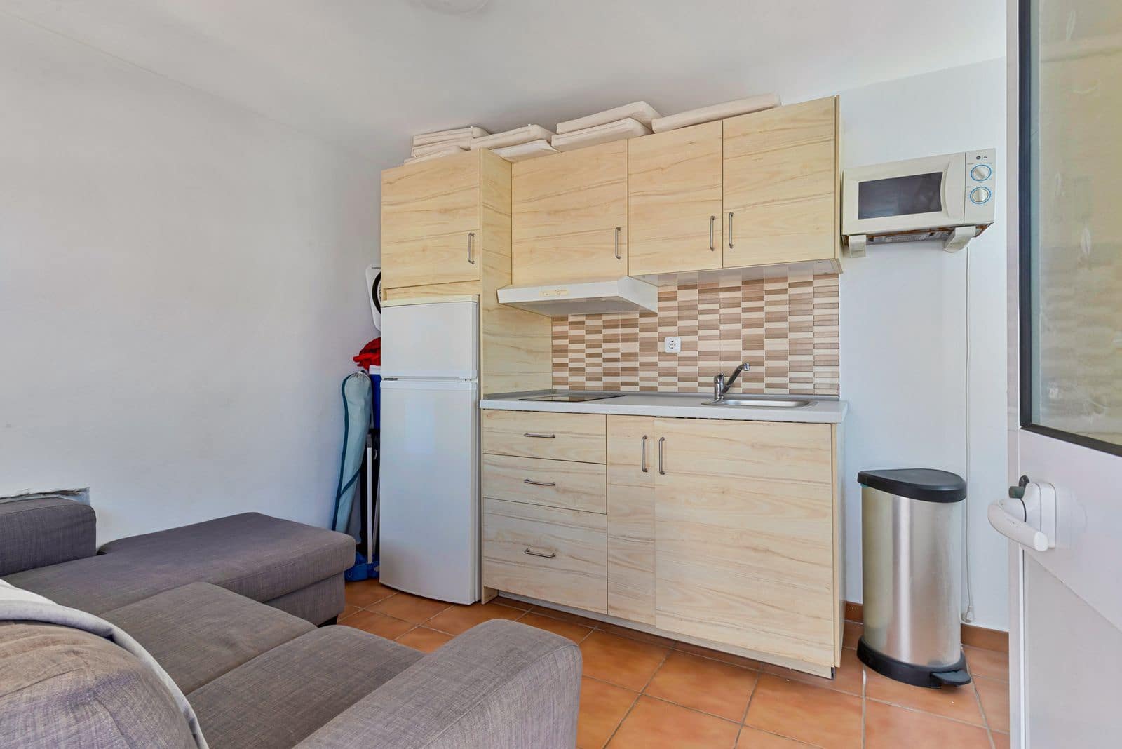 4 bedroom Beach Apartment for sale in La Cala de Mijas - € 444,500 (Ref: 9921286)