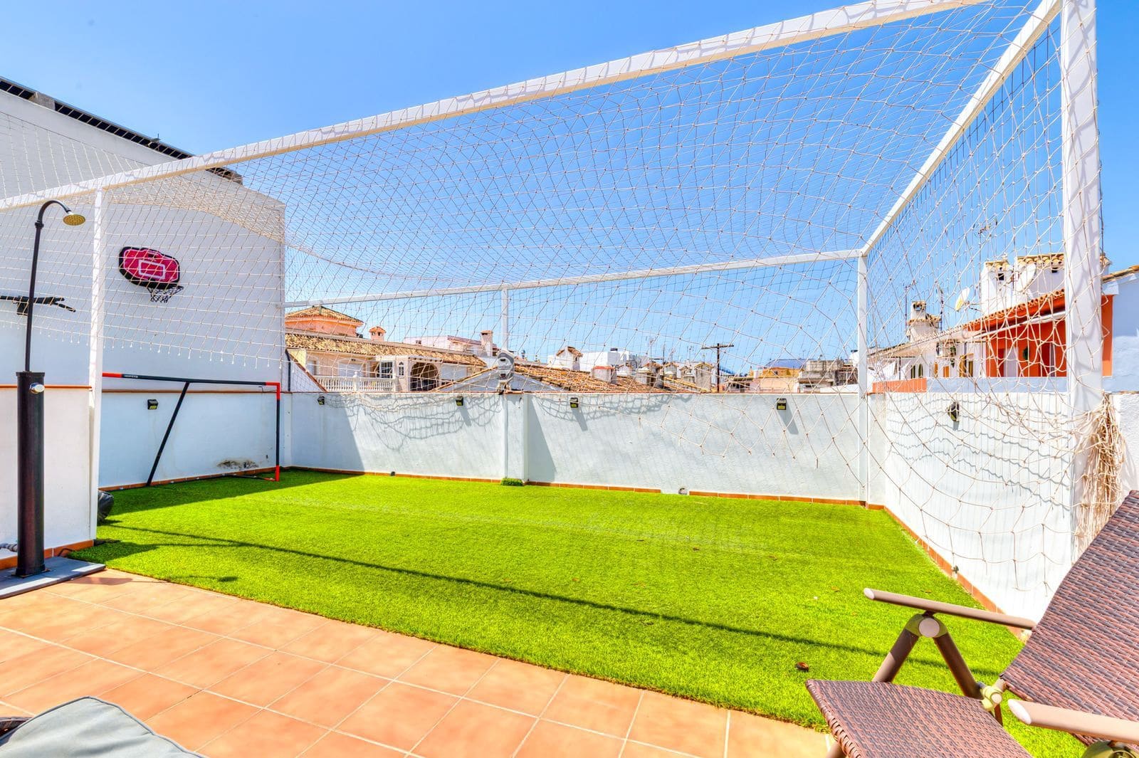 4 bedroom Beach Apartment for sale in La Cala de Mijas - € 444,500 (Ref: 9921286)