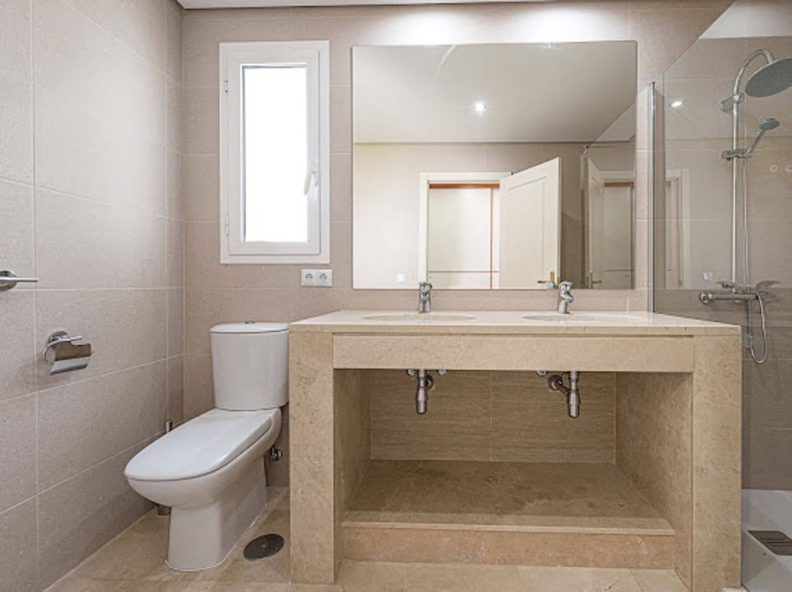 3 slaapkamer Appartement te koop in La Quinta - € 649.000 (Ref: 9921288)
