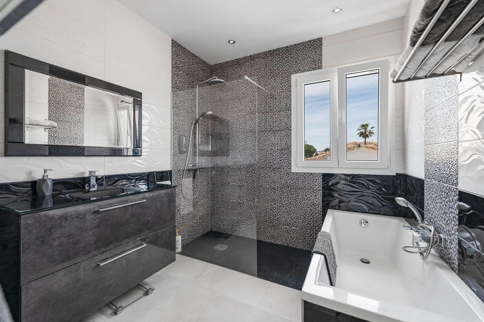 3 soverom Villa til salgs i Marbella - € 1 495 000 (Ref: 9921289)
