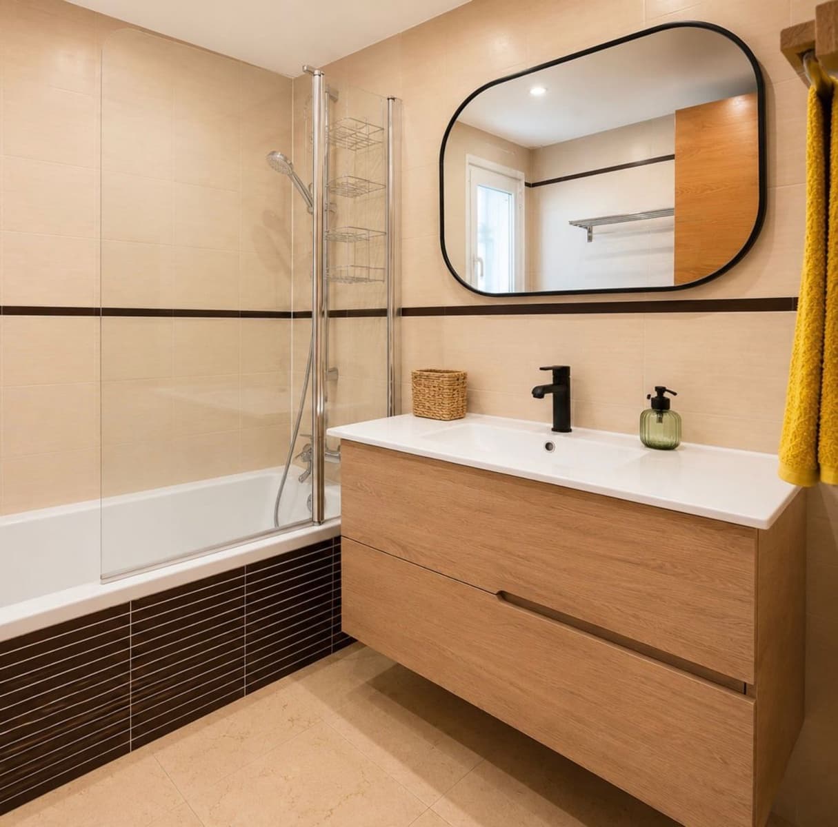3 quarto Moradia Geminada para venda em Casares - 340 000 € (Ref: 9921296)