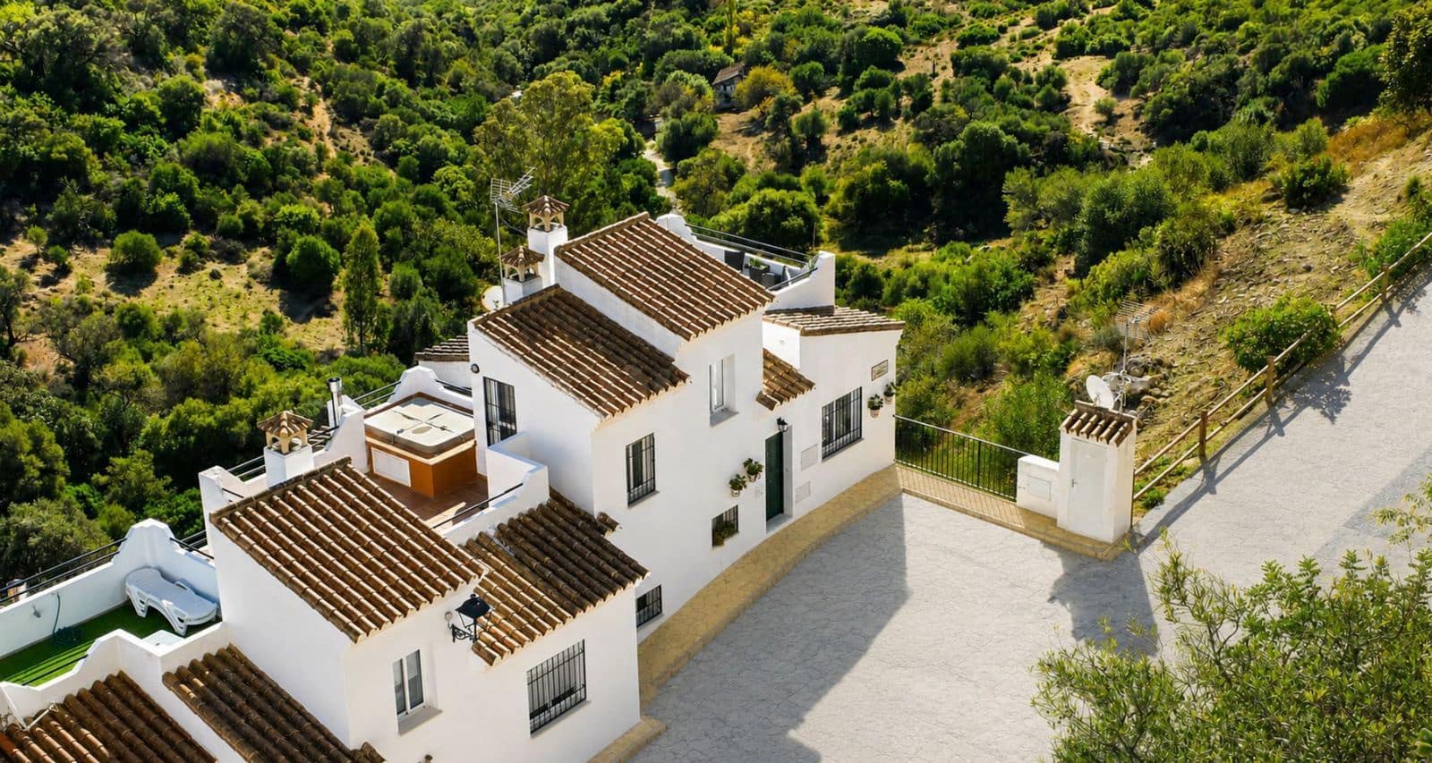 3 quarto Moradia Geminada para venda em Casares - 340 000 € (Ref: 9921296)