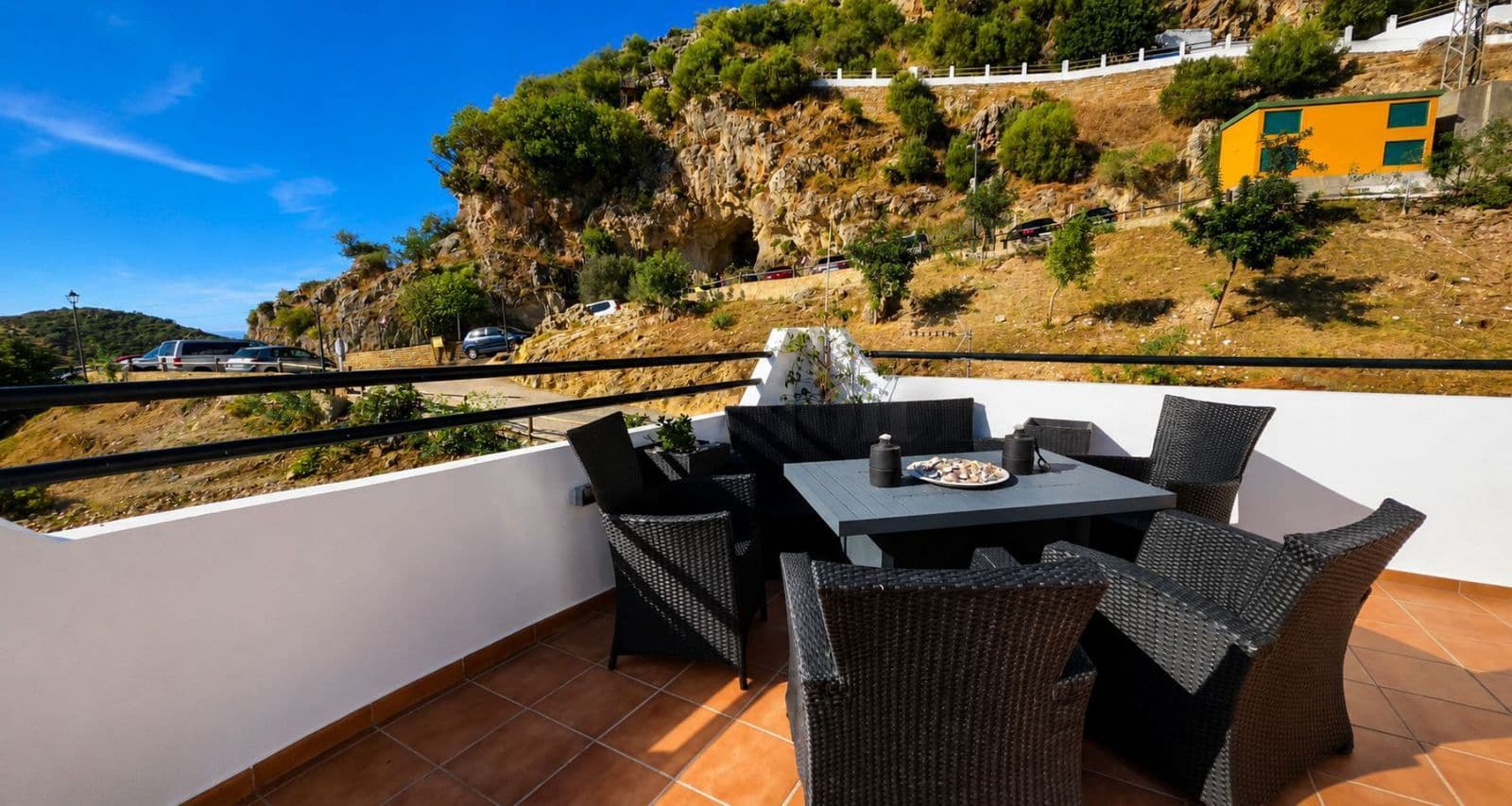 3 quarto Moradia Geminada para venda em Casares - 340 000 € (Ref: 9921296)