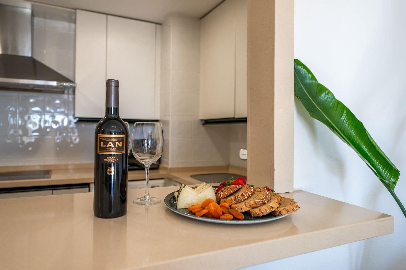 2 quarto Apartamento para venda em Puerto Banus - 885 000 € (Ref: 9921303)