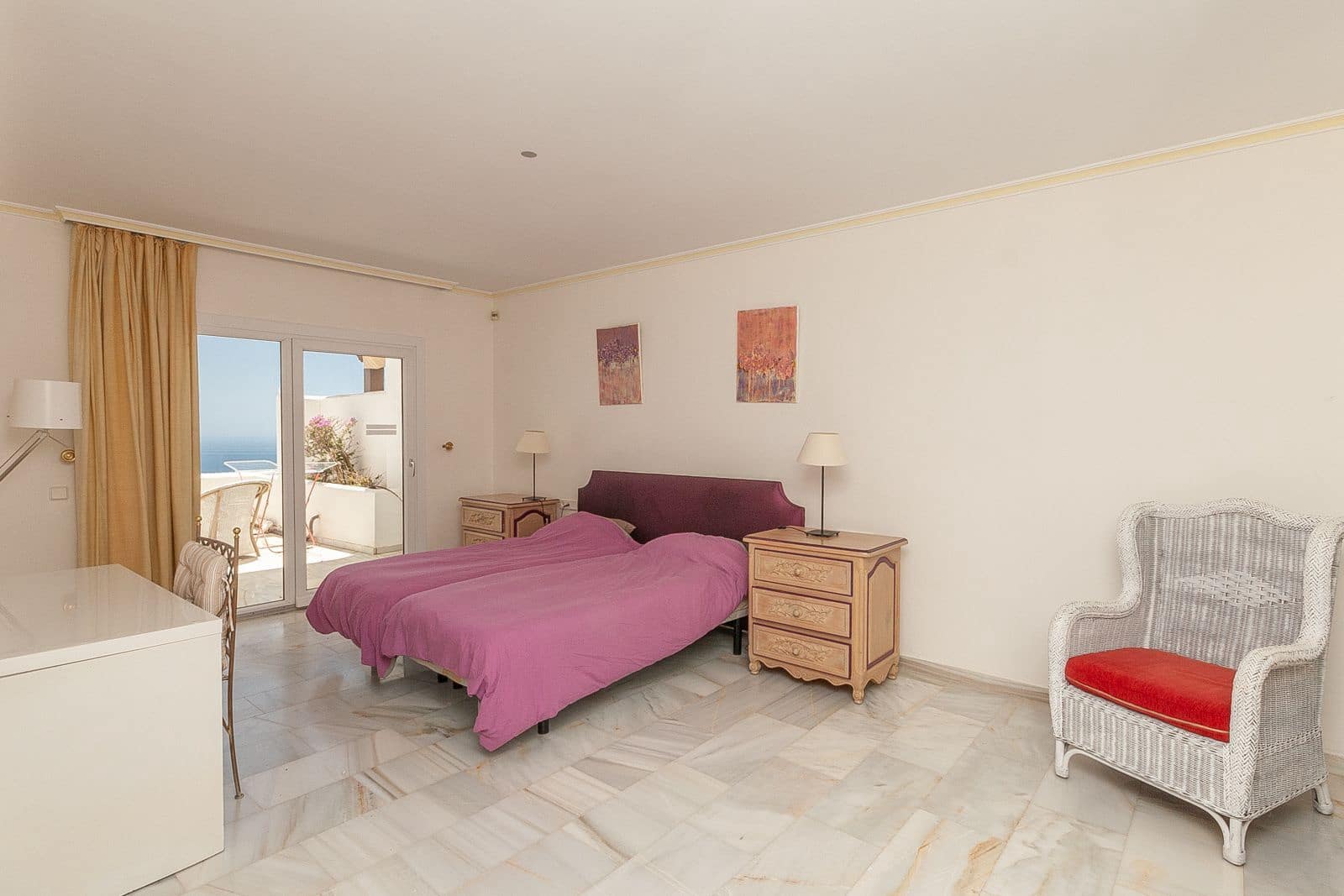 3 bedroom Apartment for sale in La Mairena - € 495,000 (Ref: 9921305)