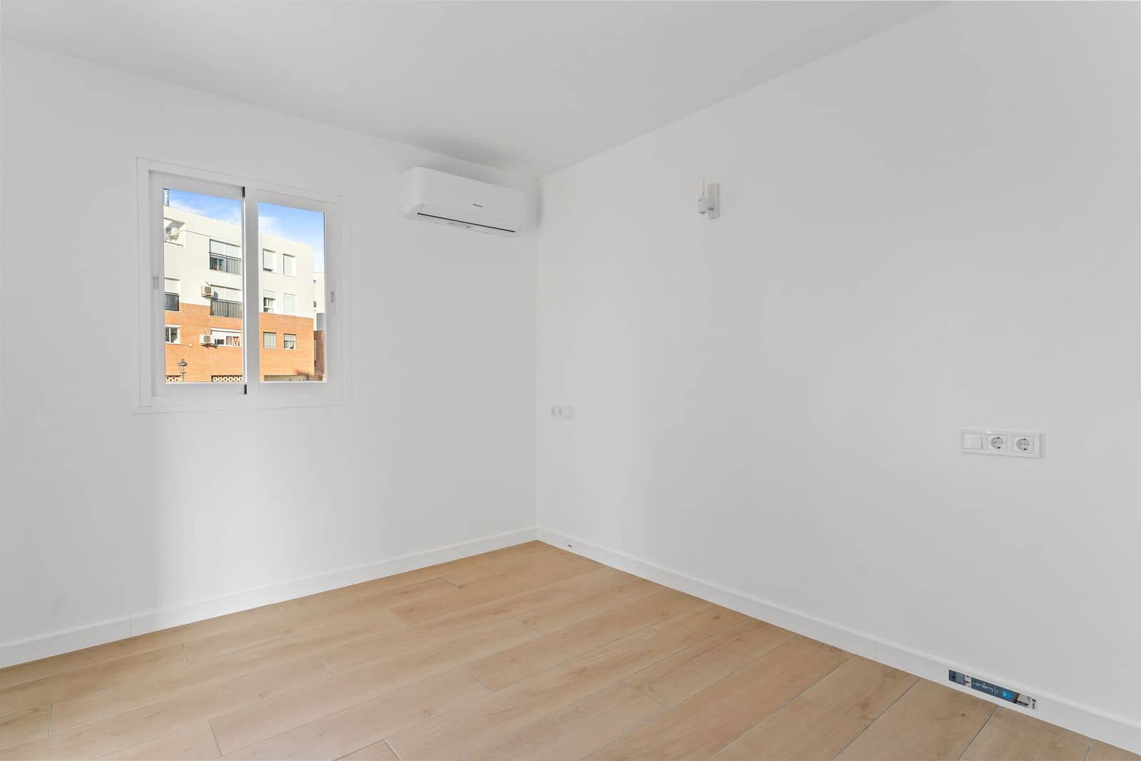 2 chambre Appartement à vendre à Estepona - 340 000 € (Ref: 9921308)