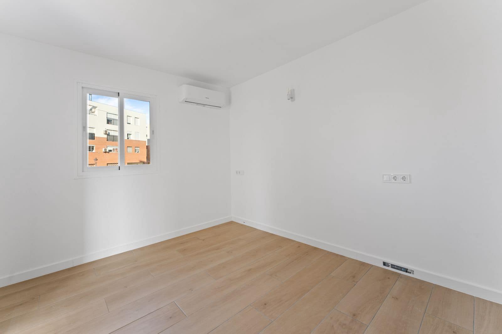 2 chambre Appartement à vendre à Estepona - 340 000 € (Ref: 9921308)