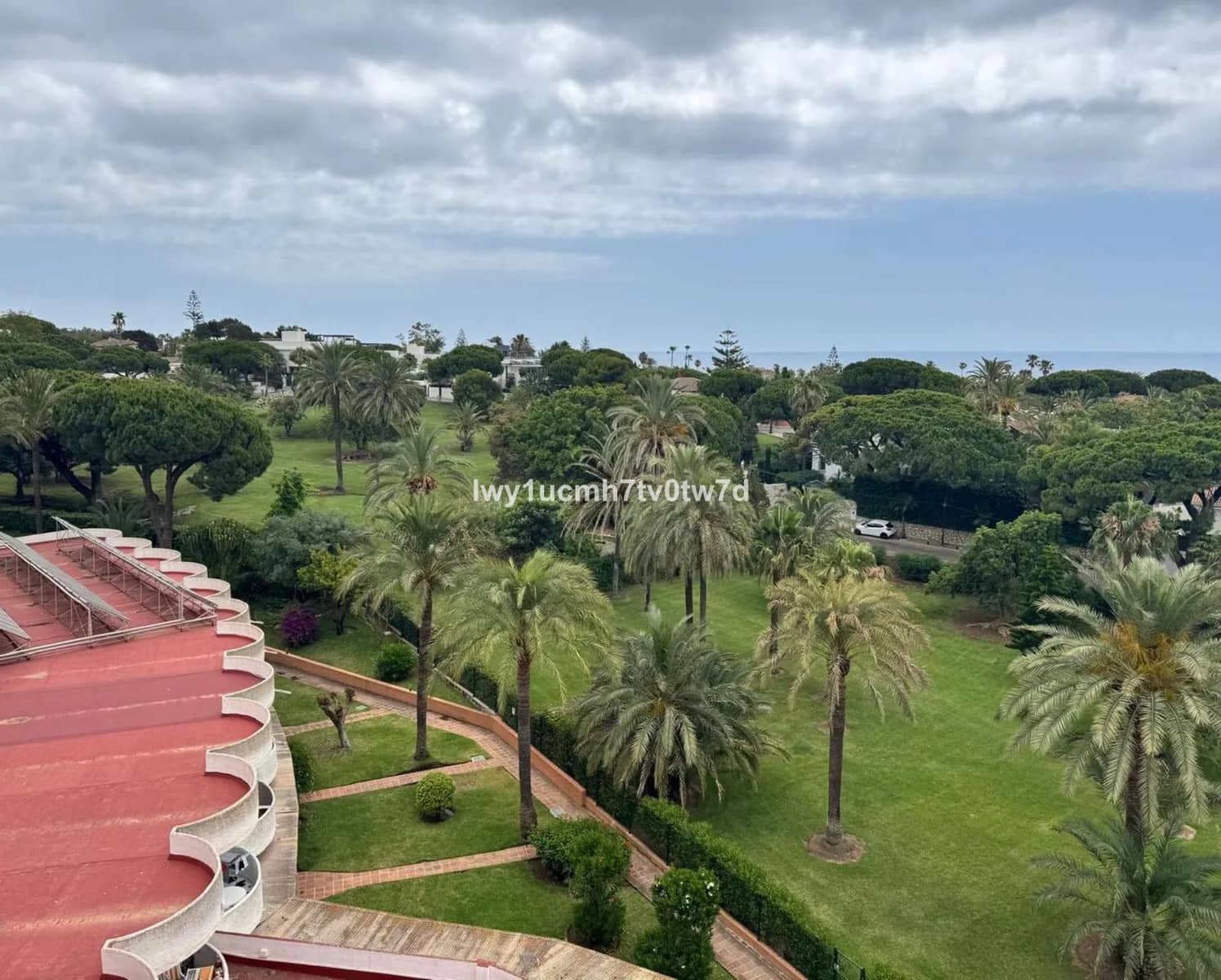 Studio for sale in Marbella - € 319,000 (Ref: 9921317)