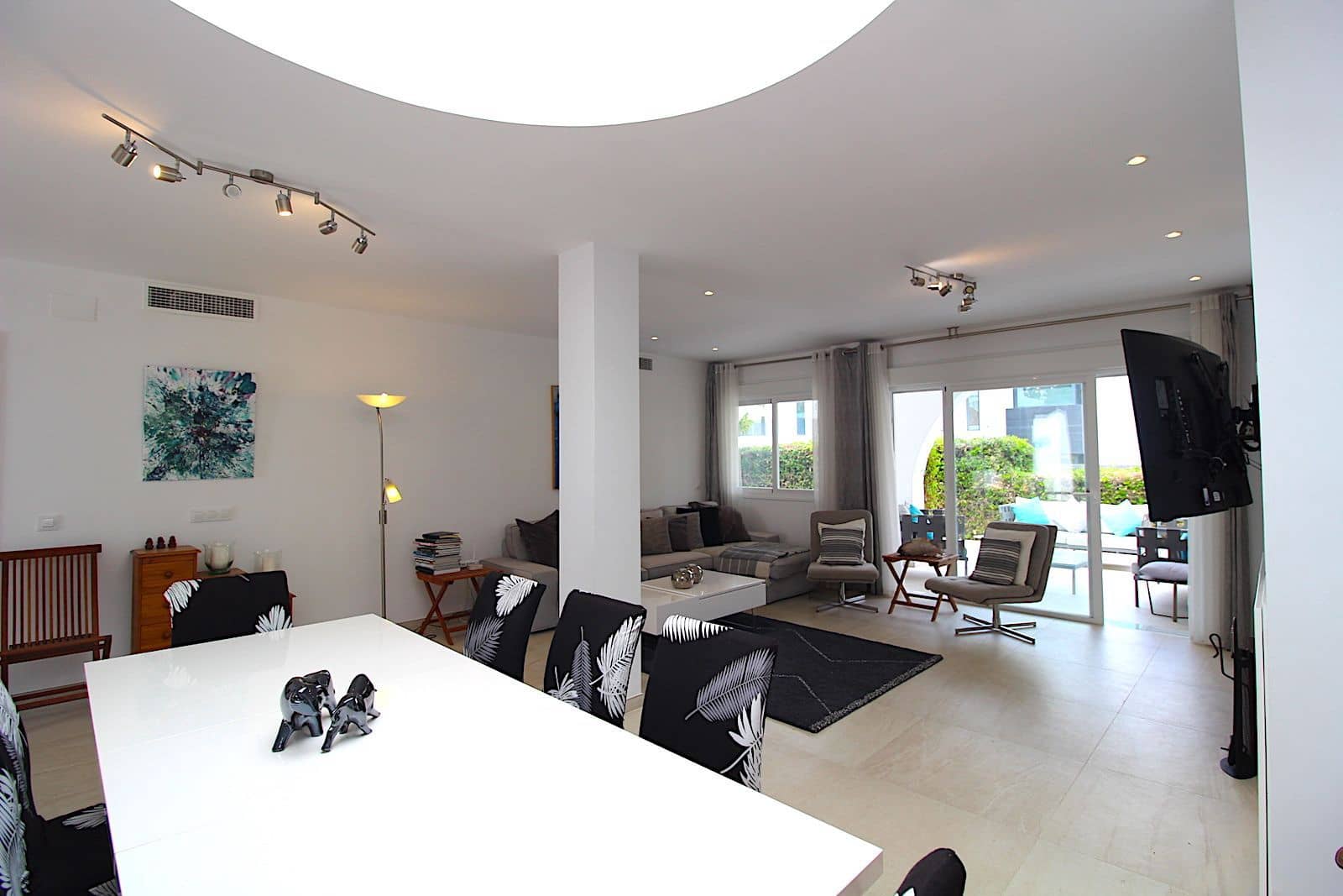 4 quarto Moradia Geminada para venda em Aloha Golf - 895 000 € (Ref: 9921318)