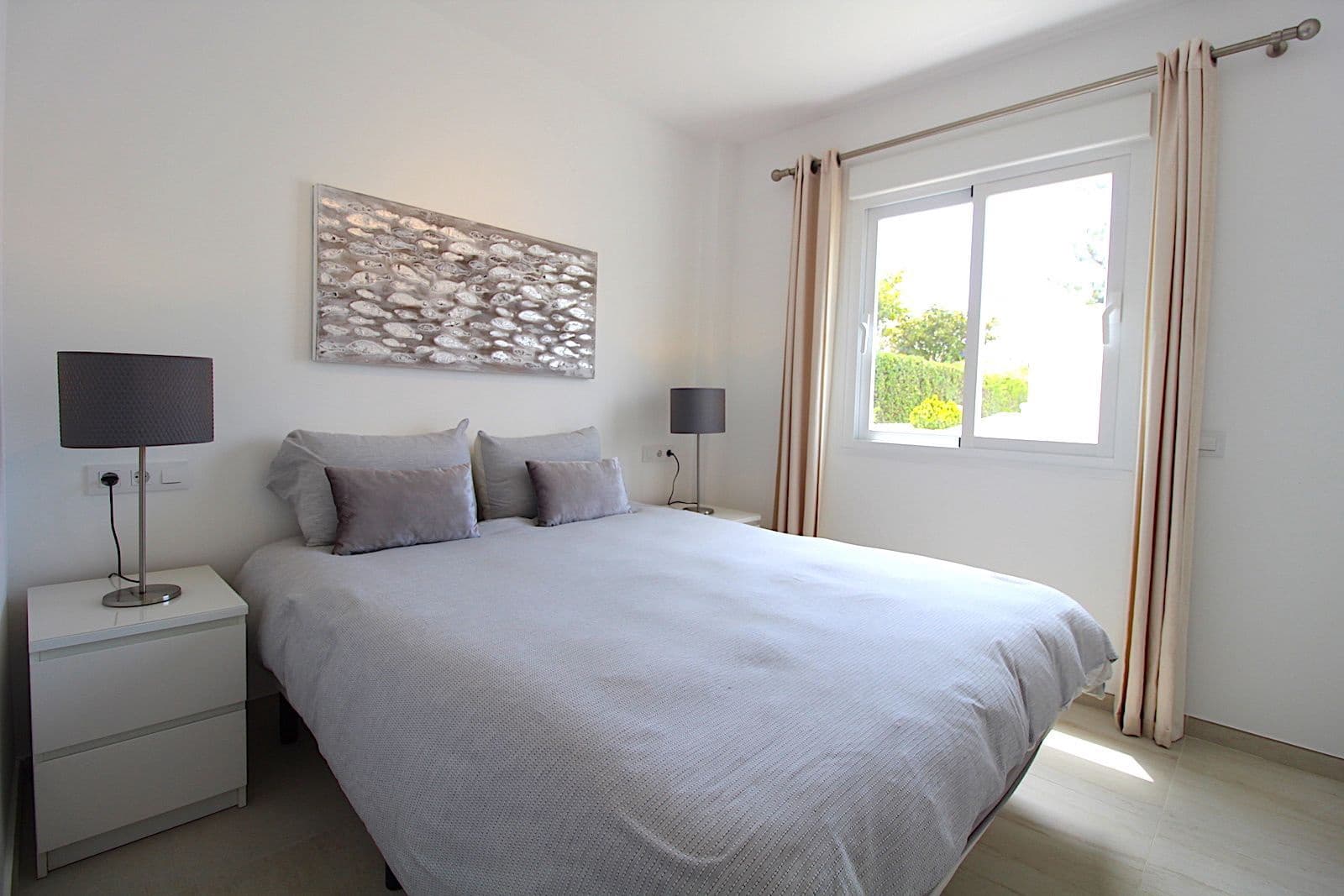 4 quarto Moradia Geminada para venda em Aloha Golf - 895 000 € (Ref: 9921318)