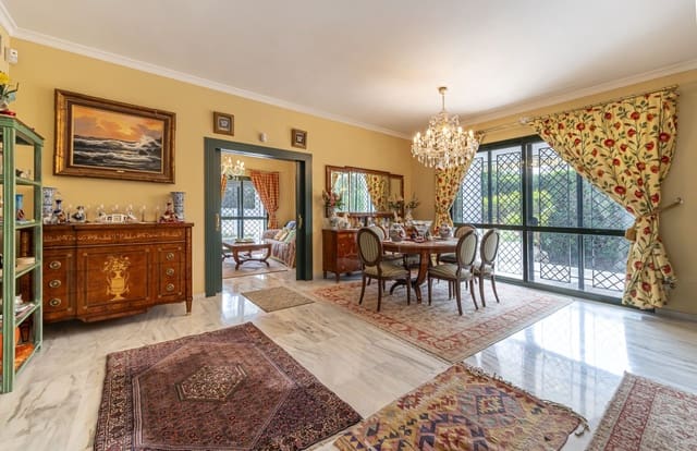 4 chambre Villa/Maison à vendre à Marbella - 2 500 000 € (Ref: 9921322)
