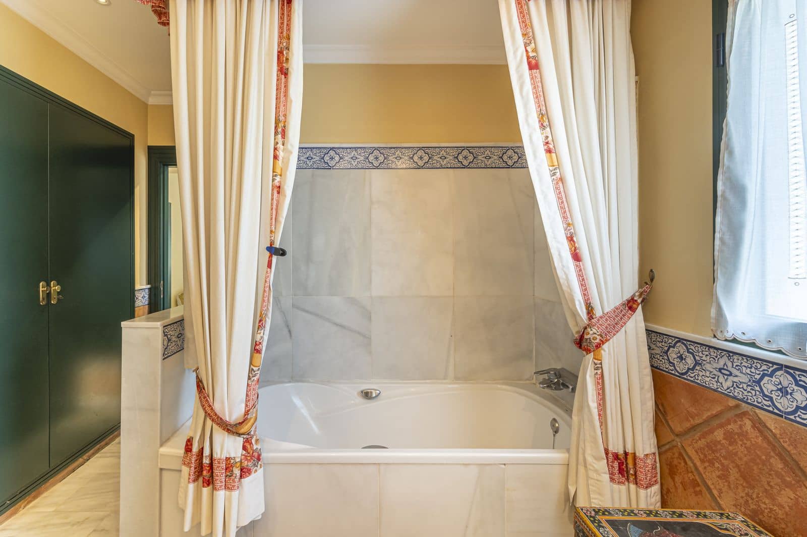 4 chambre Villa/Maison à vendre à Marbella - 2 500 000 € (Ref: 9921322)