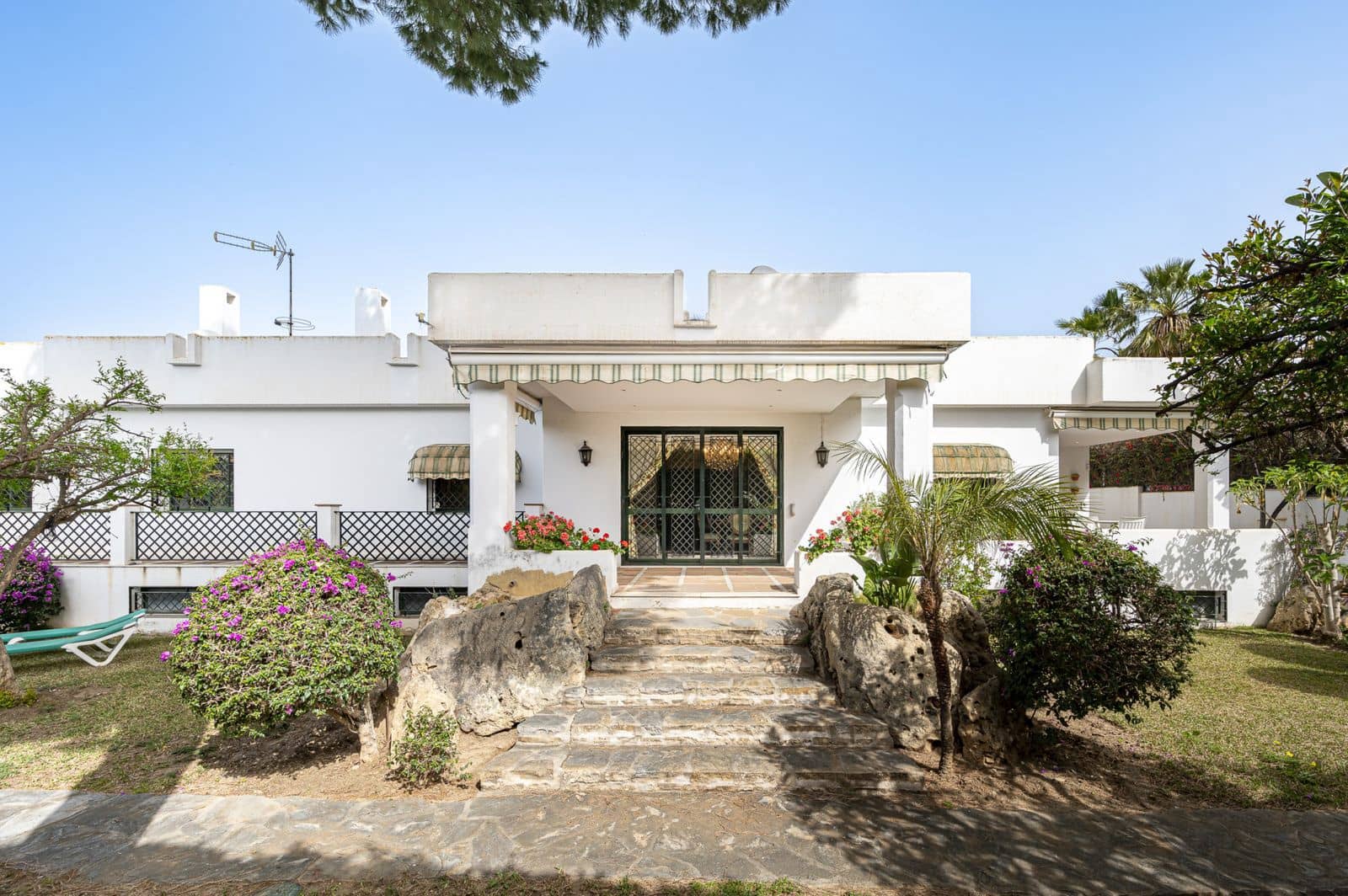 4 chambre Villa/Maison à vendre à Marbella - 2 500 000 € (Ref: 9921322)