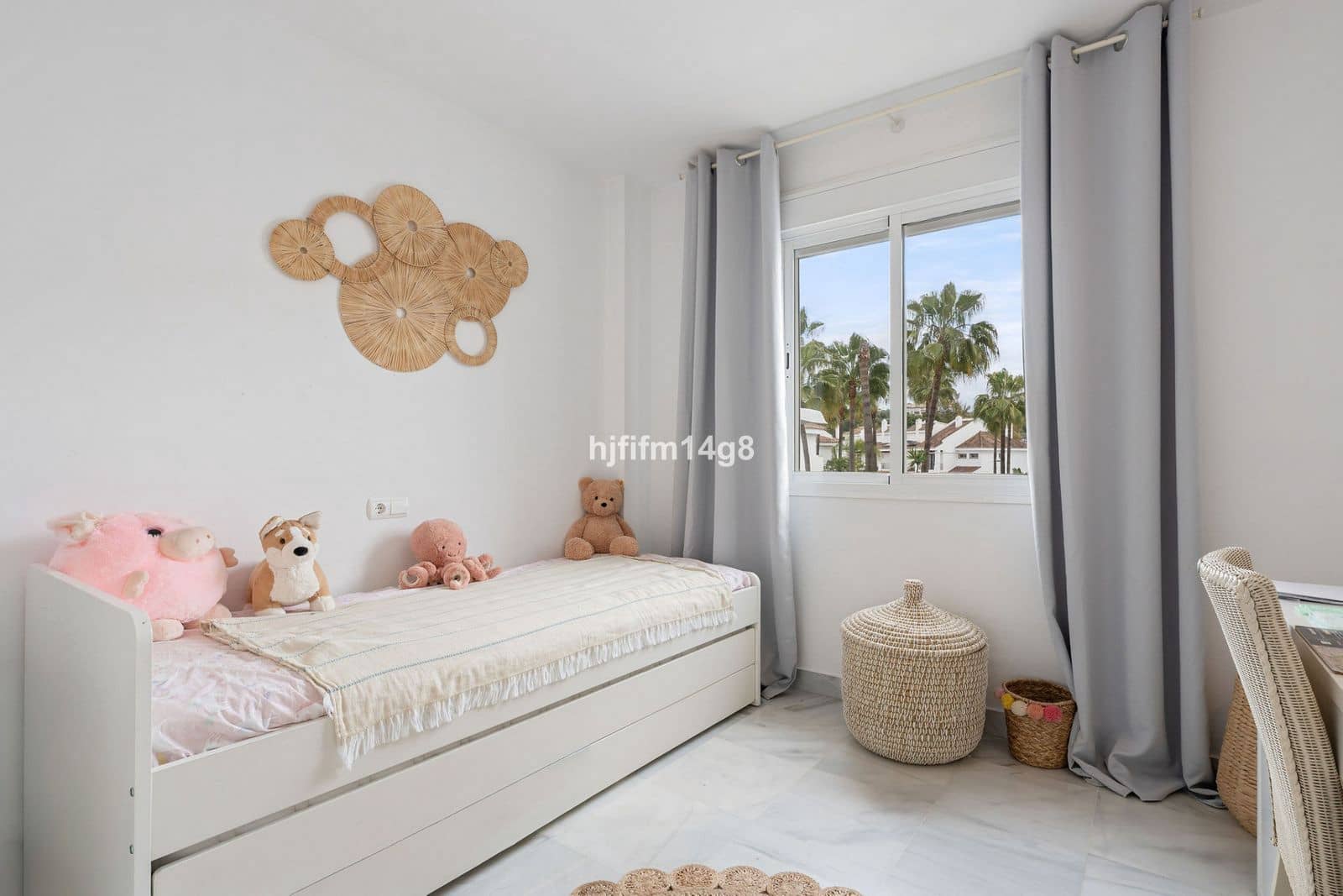 4 Zimmer Haus zu verkaufen in Nueva Andalucia - 650.000 € (Ref: 9933768)