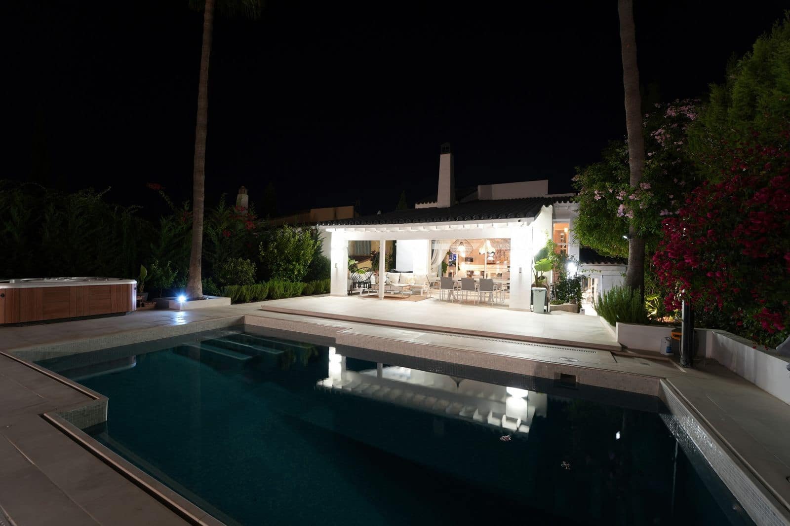 5 quarto Moradia para venda em Benahavis - 2 200 000 € (Ref: 9933769)