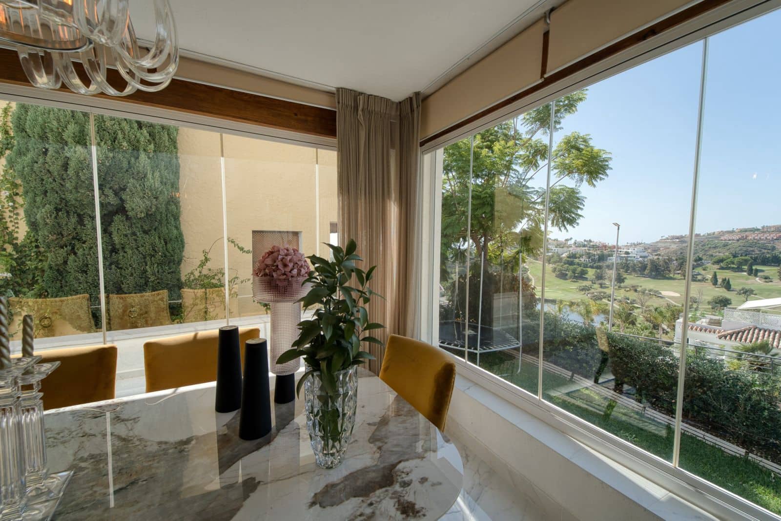 5 quarto Moradia para venda em Benahavis - 2 200 000 € (Ref: 9933769)