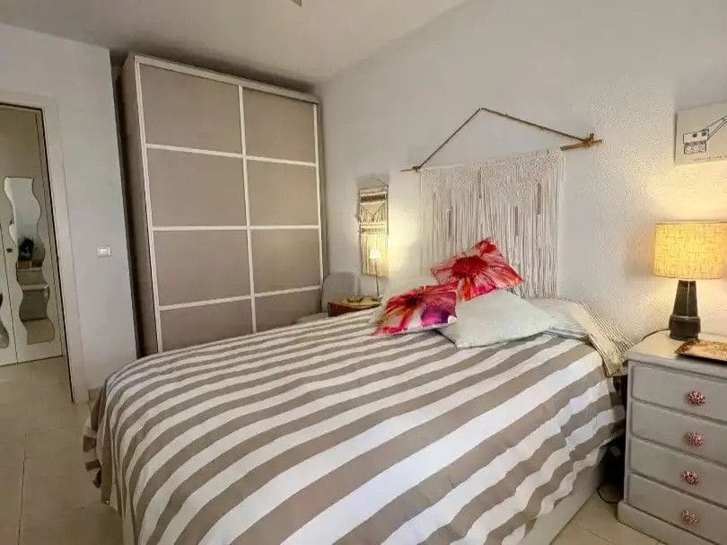 Apartamento de 2 habitaciones en Riviera del Sol en venta - 344.700 € (Ref: 9933773)