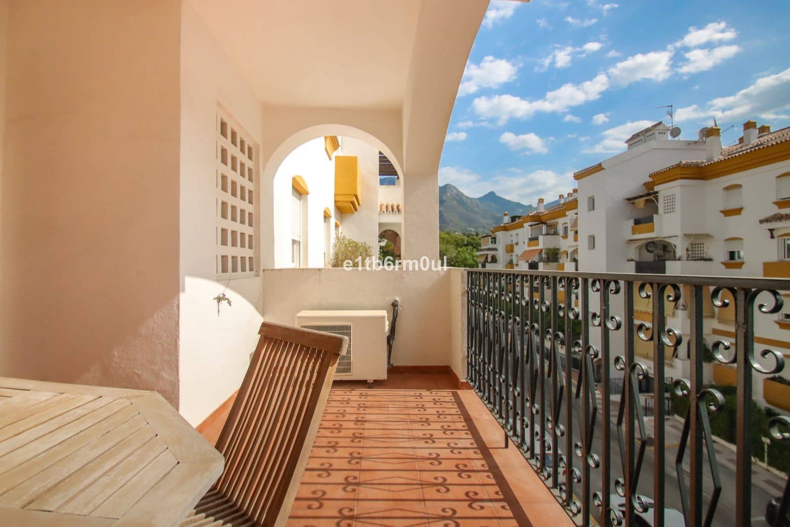 1 bedroom Apartment for sale in Golden Mile - € 345,000 (Ref: 9933774)