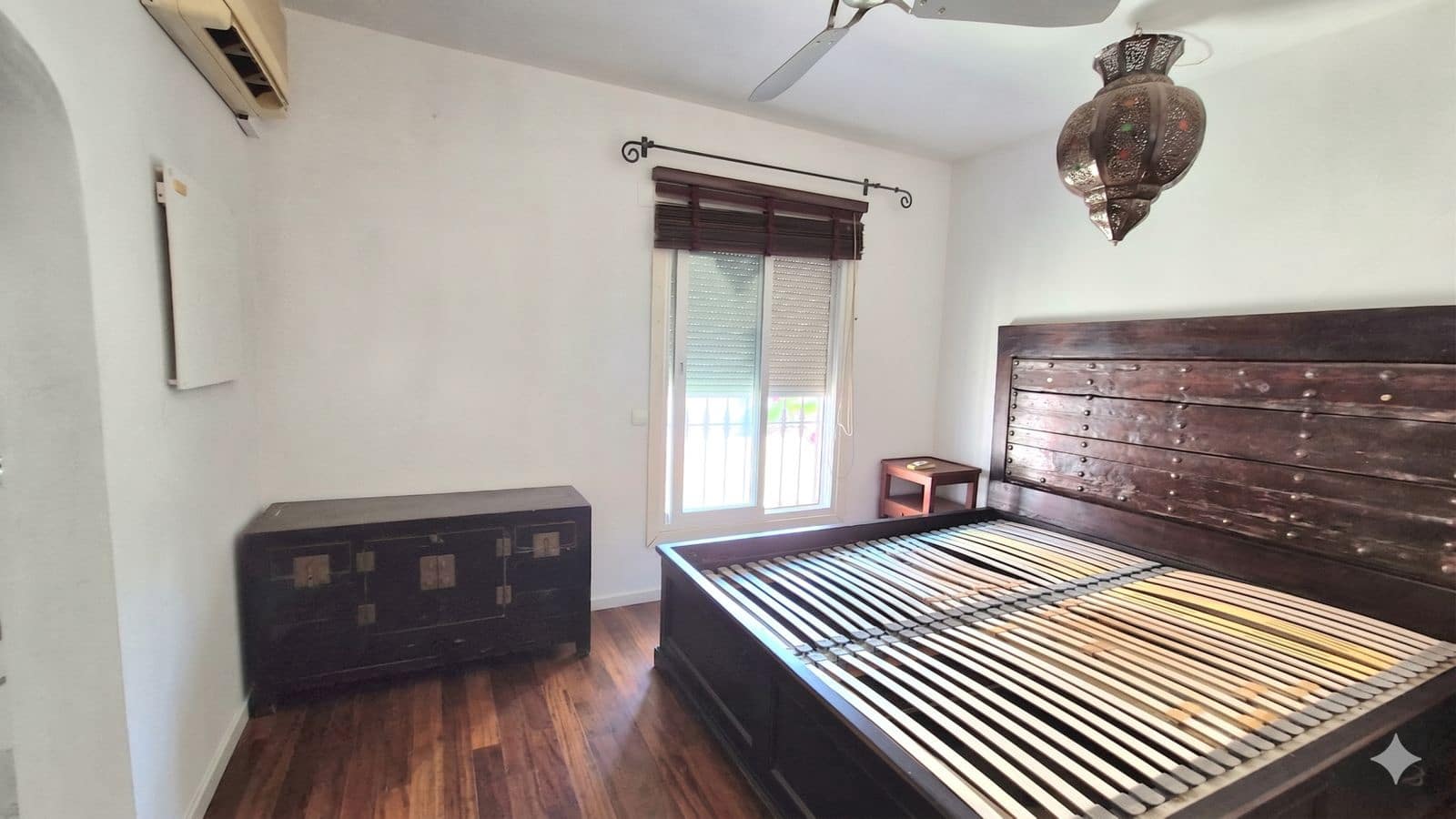 3 soveværelse Villa til salg i El Madronal - € 782.000 (Ref: 9933777)