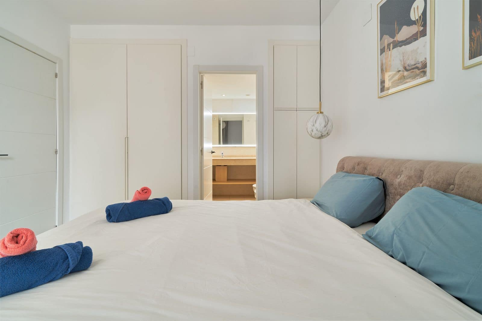 Apartamento de 2 habitaciones en Elviria en venta - 499.000 € (Ref: 9933781)