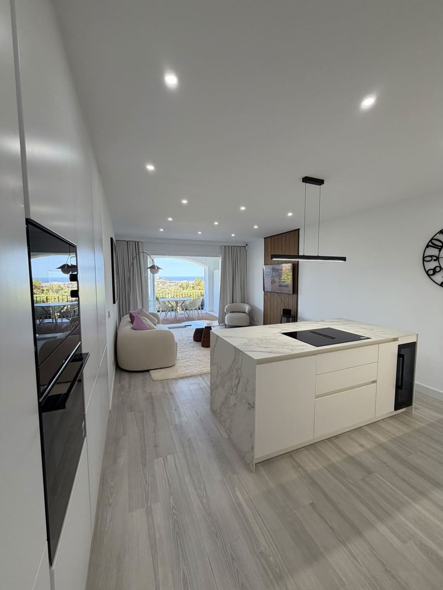 3 Zimmer Apartment zu verkaufen in La Quinta - 675.000 € (Ref: 9933795)