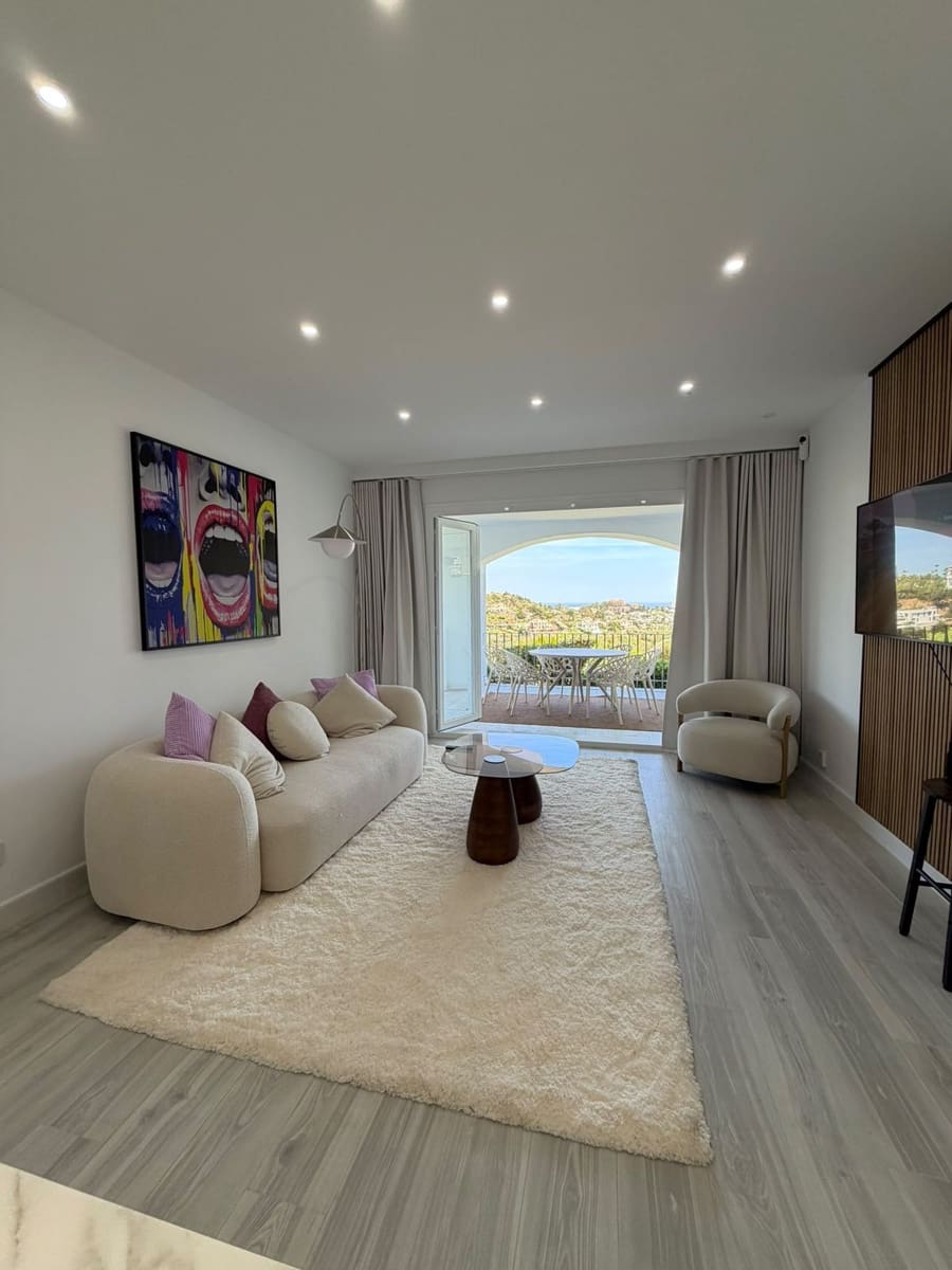 3 Zimmer Apartment zu verkaufen in La Quinta - 675.000 € (Ref: 9933795)