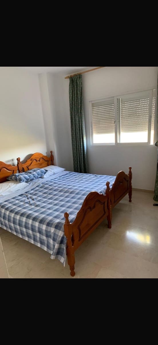 2 chambre Penthouse à vendre à Estepona - 295 000 € (Ref: 9933799)