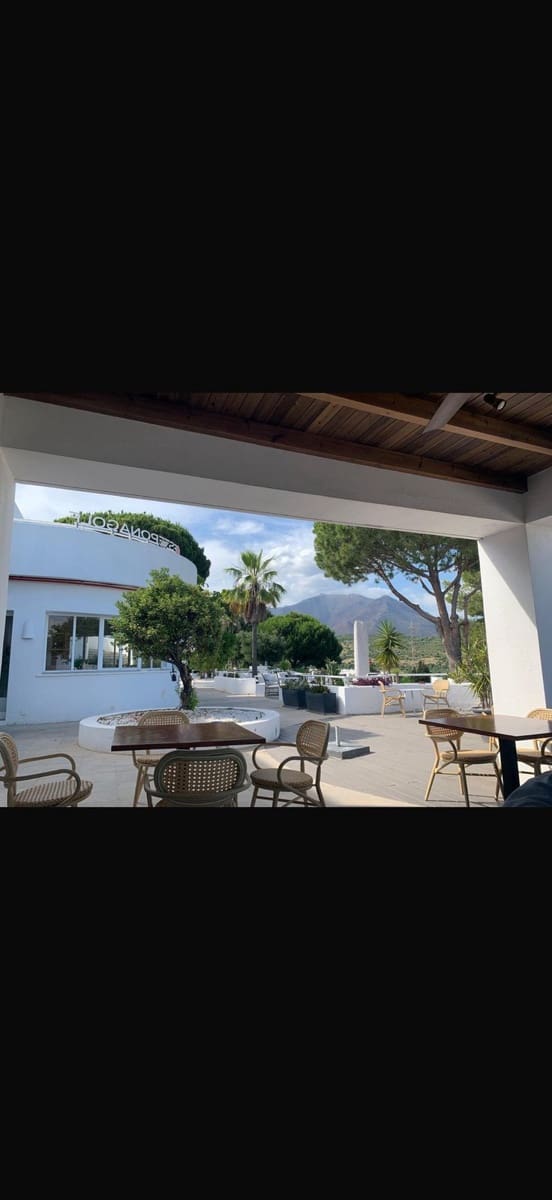 2 chambre Penthouse à vendre à Estepona - 295 000 € (Ref: 9933799)