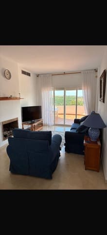 2 chambre Penthouse à vendre à Estepona Golf, Estepona - 295 000 € (Ref: 9933799)