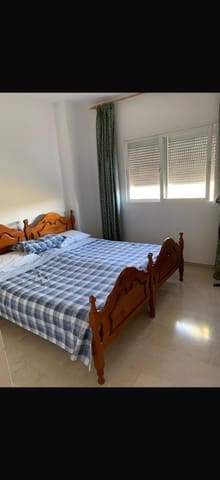 2 chambre Penthouse à vendre à Estepona Golf, Estepona - 295 000 € (Ref: 9933799)