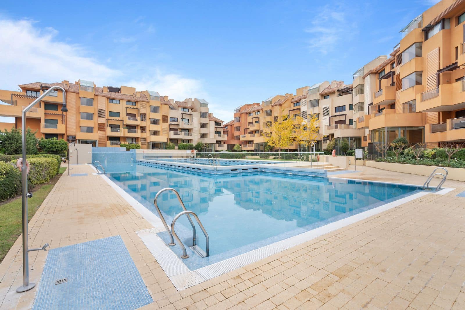 3 sypialnia Apartament na sprzedaż w Sotogrande - 900 000 € (Ref: 9933801)