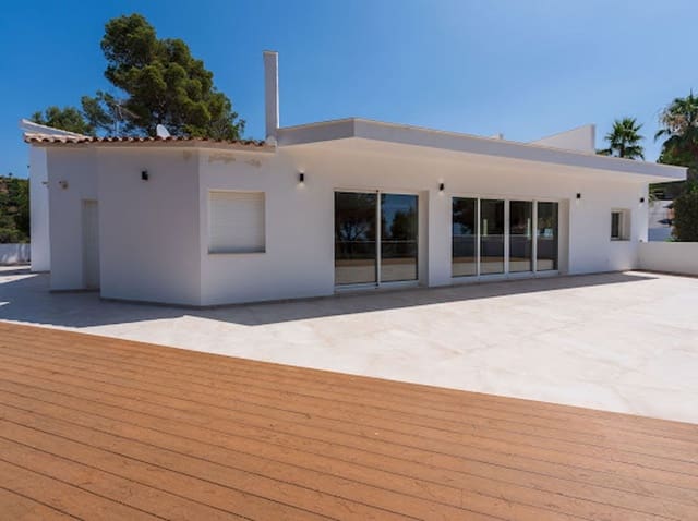 5 soverom Villa til salgs i El Madroñal, Benahavís - € 3 600 000 (Ref: 9933802)