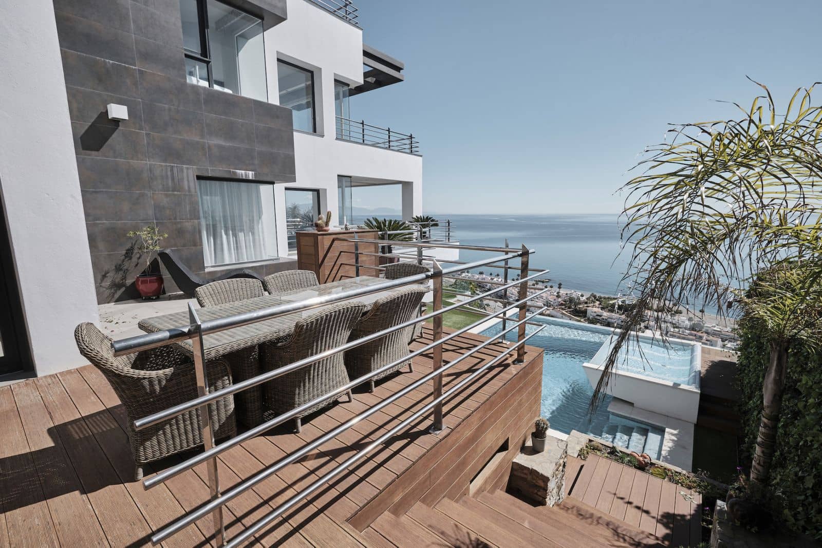 5 soverom Villa til salgs i Manilva - € 2 995 000 (Ref: 9933808)